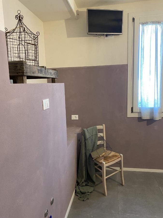 B&B Melloni Street Доло Экстерьер фото